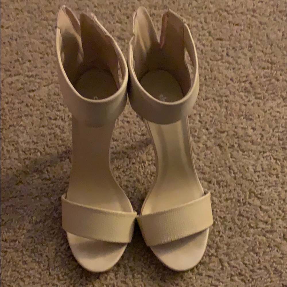 Women’s heels